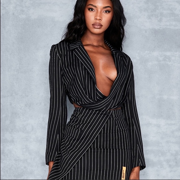 Mistress Rocks skirt as seen in khloe Kardashian - Picture 1 of 3